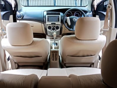 Dijual cepat Nissan Grand Livina HWS AT 2017 bekas, Depok-1