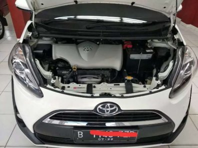 Toyota Sienta G 2017 MPV dijual-1