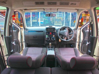Daihatsu Terios ADVENTURE R 2015 SUV dijual-1