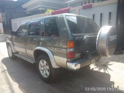 Jual Nissan Terrano 1993 kualitas bagus-1