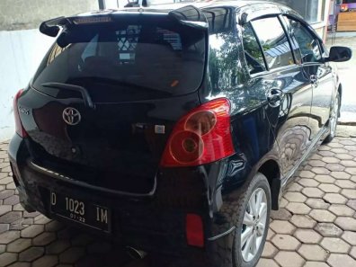 Jual Toyota Yaris E 2013-1
