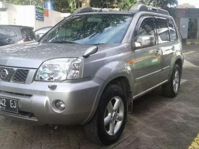 Jual Nissan X-Trail 2.5 kualitas bagus-1