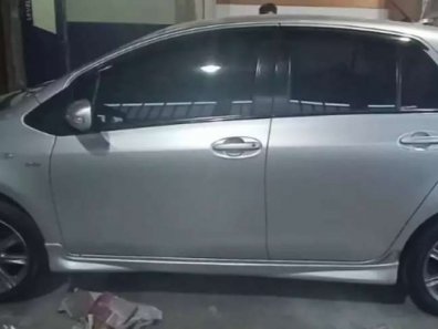 Jual Toyota Yaris E kualitas bagus-1