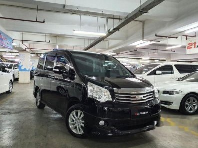 Jual Toyota NAV1 2017 termurah-1