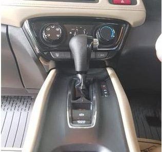 Honda HR-V S 2015 SUV dijual-1