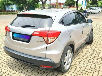 Butuh dana ingin jual Honda HR-V E 2016-1