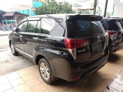 Jual Toyota Kijang Innova 2015 termurah-1