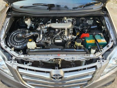 Toyota Kijang Innova E 2015 MPV dijual-1