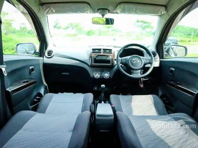 Daihatsu Ayla M Sporty 2013 Hatchback dijual-1