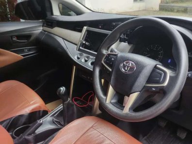 Butuh dana ingin jual Toyota Kijang Innova G Luxury 2016-1