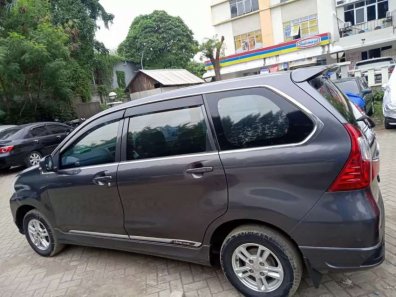 Daihatsu Xenia X DELUXE 2015 MPV dijual-1