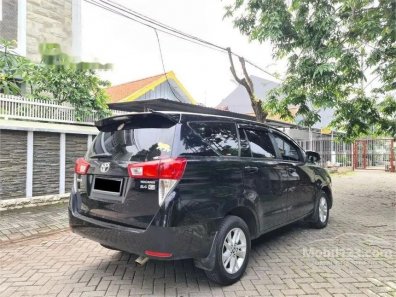 Jual Toyota Kijang Innova 2017 termurah-1