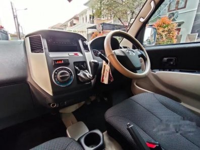 Jual Daihatsu Luxio D kualitas bagus-1