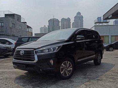 Jual Toyota Kijang Innova 2022 kualitas bagus-1