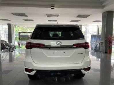 Jual Toyota Fortuner 2.4 Automatic 2022-1