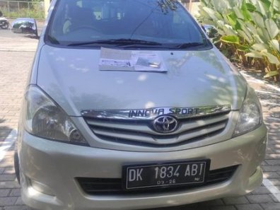 Toyota Kijang Innova G M/T Gasoline 2011 MPV dijual-1