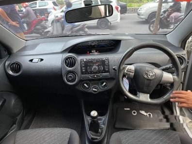 Toyota Etios Valco G 2015 Hatchback dijual-1