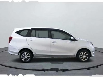 Jual Daihatsu Sigra R 2019-1