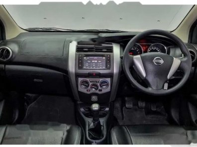 Butuh dana ingin jual Nissan Grand Livina X-Gear 2016-1