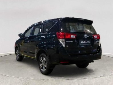 Jual Toyota Kijang Innova 2021 kualitas bagus-1