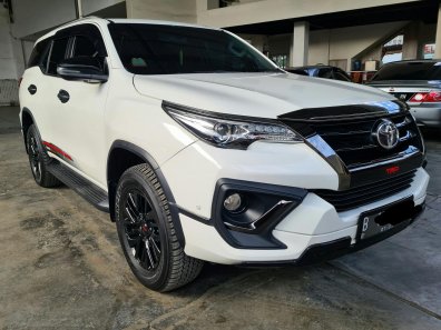Jual Toyota Fortuner 2020 2.4 VRZ AT di Jawa Barat Java-1