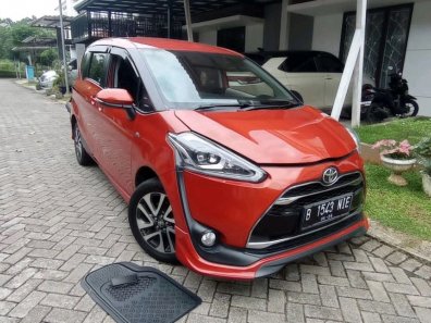 Jual Toyota Sienta 2017 Q di DKI Jakarta Java-1