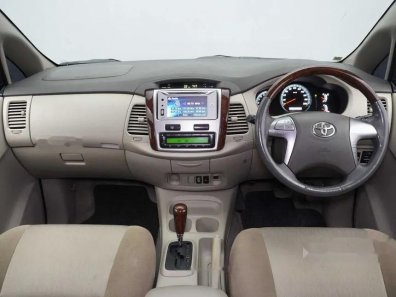 Butuh dana ingin jual Toyota Kijang Innova V 2015-1