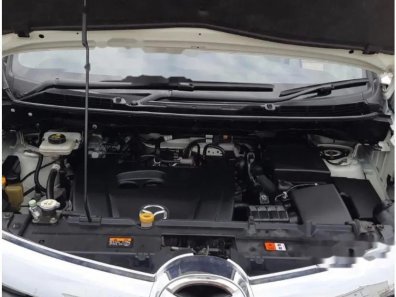 Mazda Biante 2.0 SKYACTIV A/T 2015 MPV dijual-1