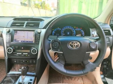 Toyota Camry 2.5 Hybrid 2012 Sedan dijual-1