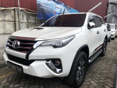 Jual Toyota Fortuner 2016 2.4 VRZ AT di Jawa Barat-1