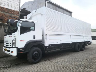 Jual Isuzu Giga Series 2018 7.8 Manual di DKI Jakarta-1