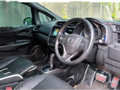 Butuh dana ingin jual Honda Jazz RS 2019-1