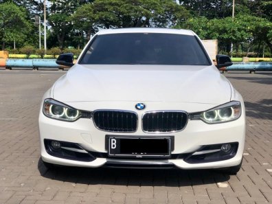 Jual BMW 3 Series 2014 328i di DKI Jakarta-1