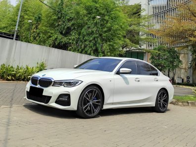 Jual BMW 3 Series 2021 320i M Sport di DKI Jakarta-1