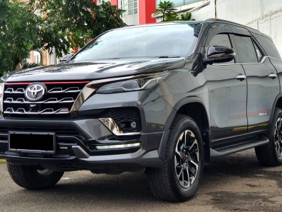 Jual Toyota Fortuner 2021 2.4 TRD AT di DKI Jakarta-1