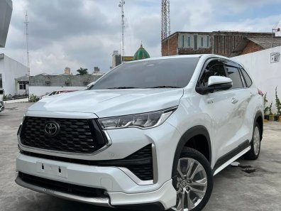 Jual Toyota Kijang Innova Zenix Hybrid 2022 di Jawa Barat-1