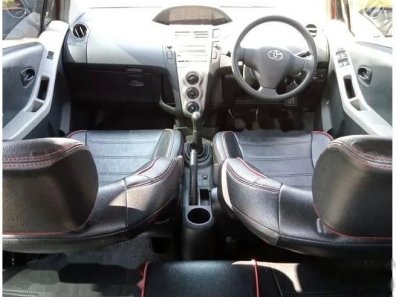 Toyota Yaris E 2011 Hatchback dijual-1