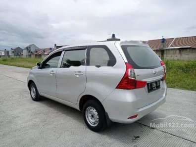 Daihatsu Xenia D 2016 MPV dijual-1