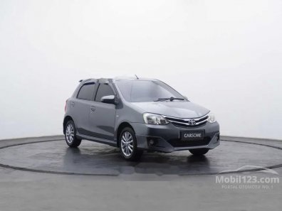 Jual Toyota Etios Valco 2015 termurah-1
