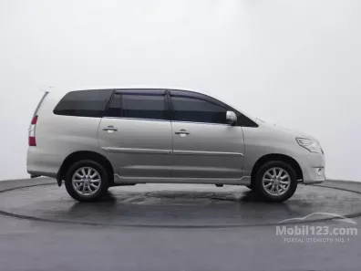 Jual Toyota Kijang Innova 2013 termurah-1
