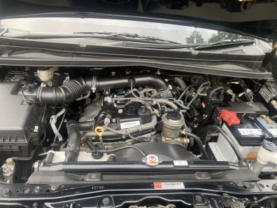 Jual Toyota Kijang Innova 2017 V A/T Gasoline di Banten-1