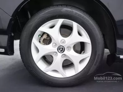 Mazda Biante 2.0 SKYACTIV A/T 2014 Wagon dijual-1
