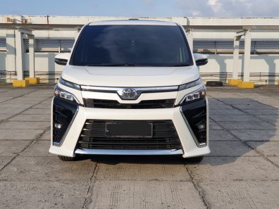 Jual Toyota Voxy 2020 2.0 A/T di DKI Jakarta-1