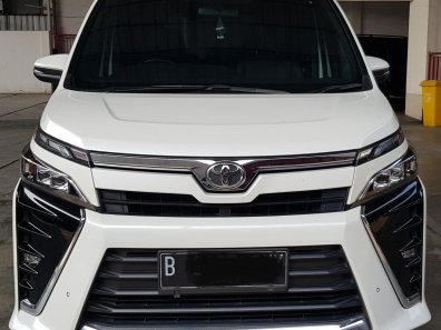 Jual Toyota Voxy 2018 2.0 A/T di Jawa Barat-1