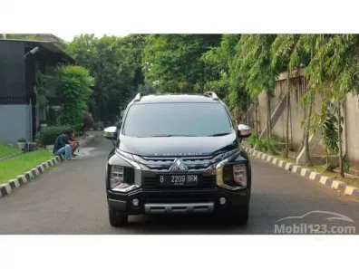 Jual Mitsubishi Xpander Cross AT kualitas bagus-1