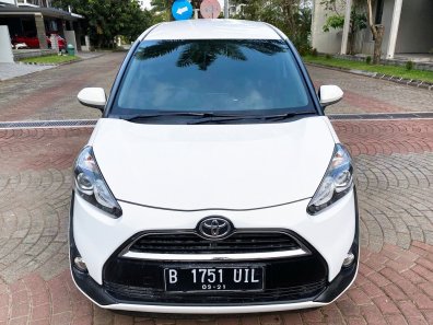 Jual Toyota Sienta 2016 V CVT di Jawa Barat-1