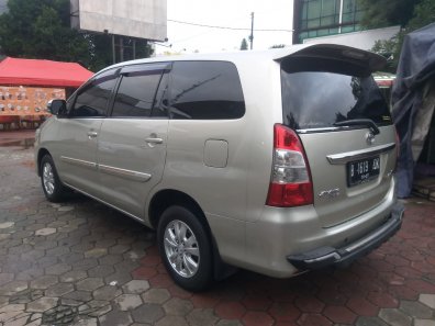 Jual Toyota Kijang Innova 2012 2.0 G di Jawa Barat-1