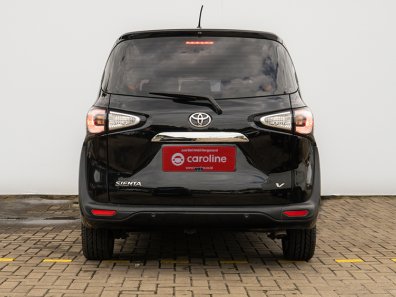Jual Toyota Sienta 2018 V CVT di Jawa Barat-1