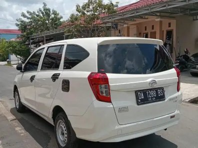 Jual Daihatsu Sigra 2023 D di Kalimantan Selatan-1