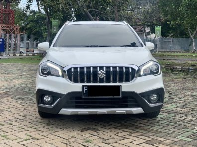 Jual Suzuki SX4 S-Cross 2018 AT di DKI Jakarta-1